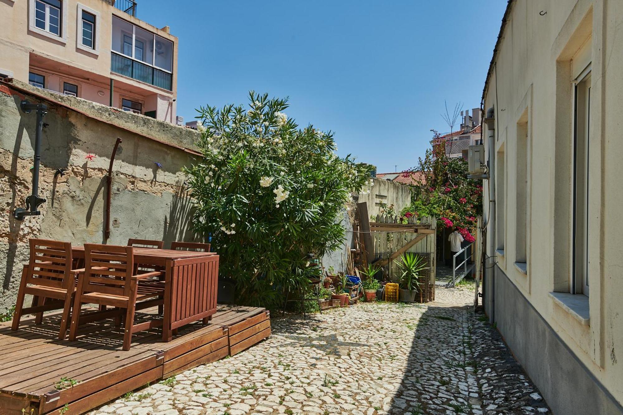 The Back Yard Nest Apartman Lisboa Kültér fotó